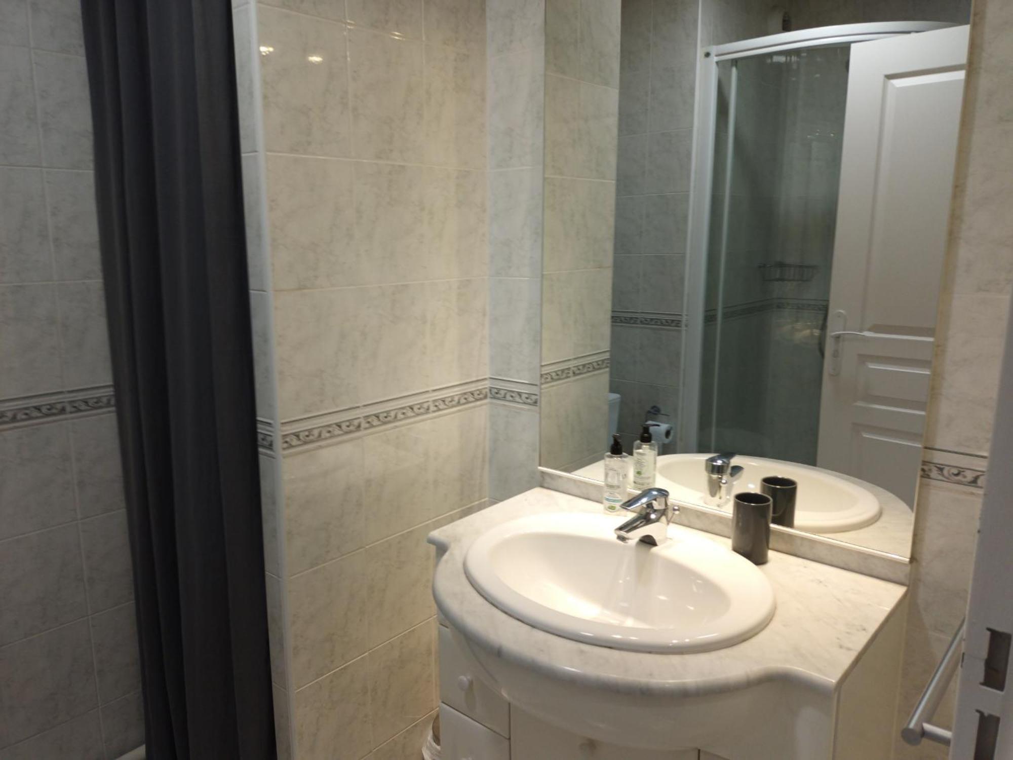 Apartamento Appart. 2* A Hendaye, Proche Centre, Parking Privatif - Fr-1-239-777 Exterior foto